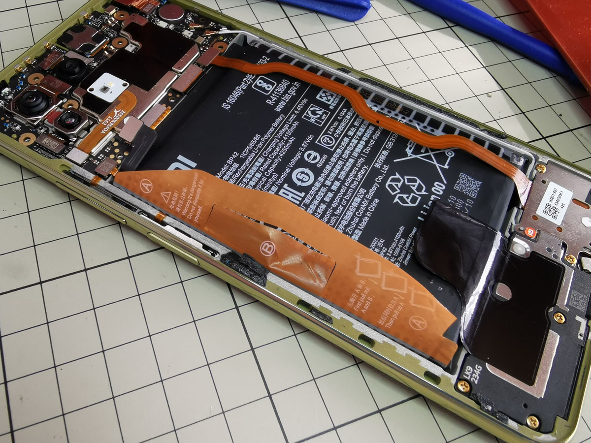 本日のDIY（Xiaomi Mi 11 Lite 5Gのバッテリー交換） | Garage43 blog