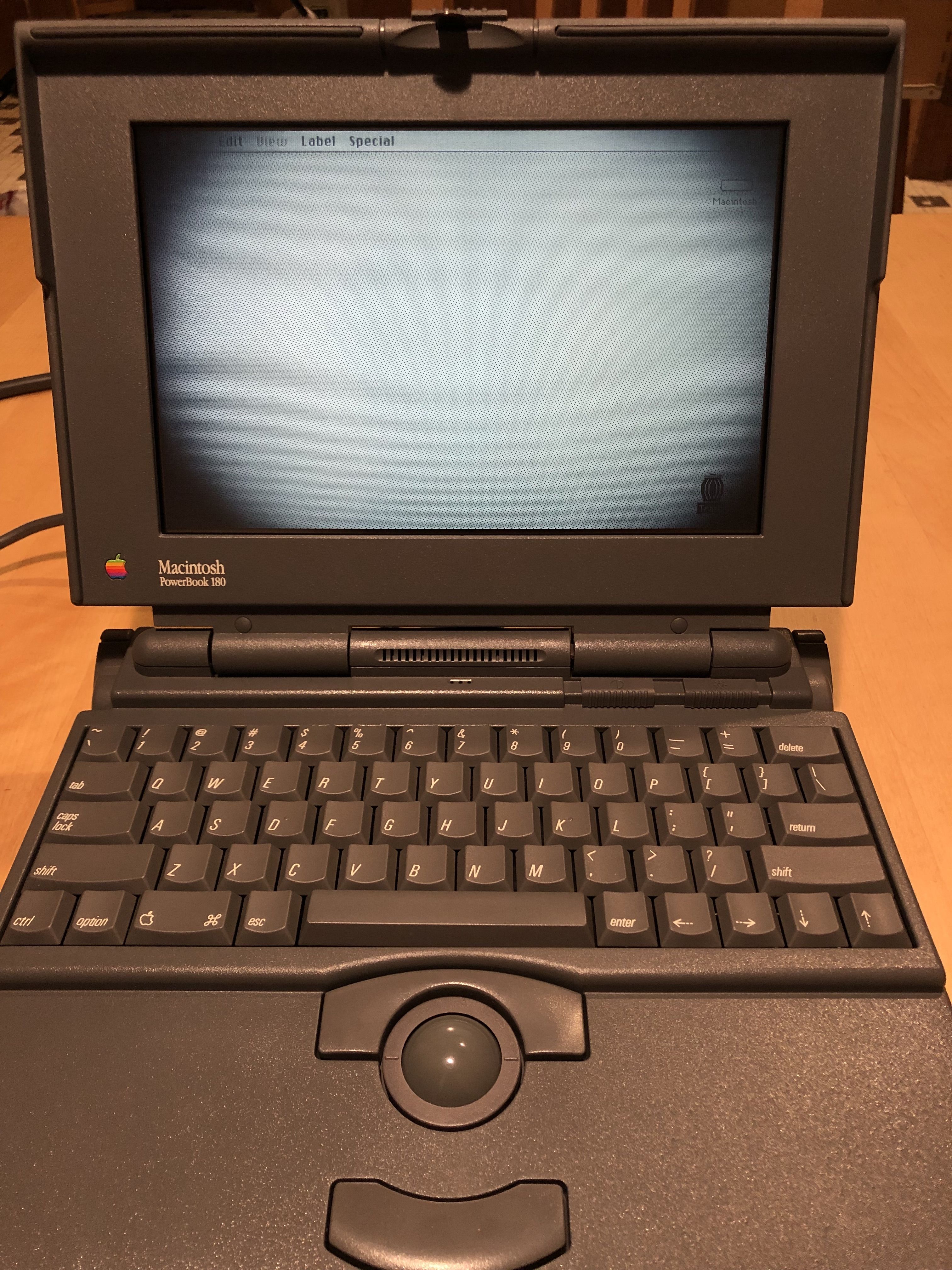 Basilisk llを使いたい！ その3〜PowerBook 180を購入!?〜 | Mac好きの