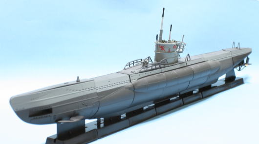 タルガ 鋼密度模型 UボートVIIC型 灰色迷彩版＞ ～航空ファンのため