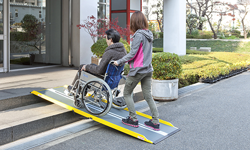 車いす用可搬形スロープ ダンスロープライト