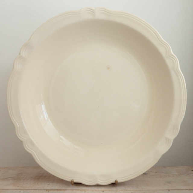 アンティーク 大きな深皿 花リム Ivoire フランス サルグミンヌ製