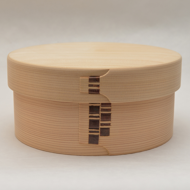 おひつ（お櫃）天然秋田杉使用でご飯がべちゃべちゃにならない作り