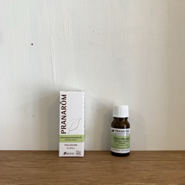 最高級の精油のひとつ、プラナロム社の精油。優しい自然のものだけを