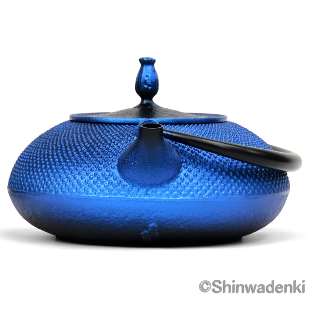 及富 南部鉄器 鉄瓶 平丸アラレ 瑠璃 1.2L Shinwadenki