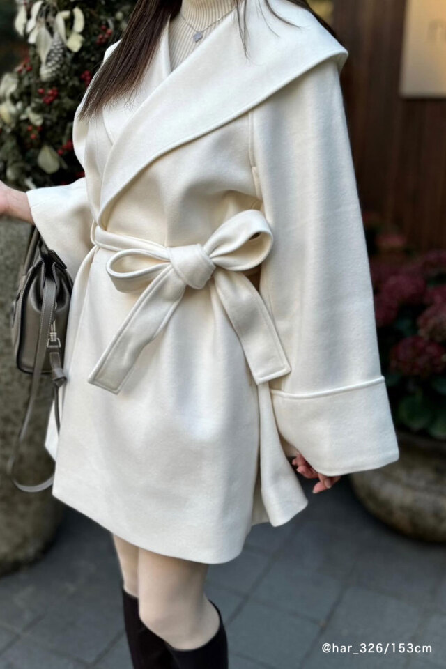 ビッグカラーガウンコート