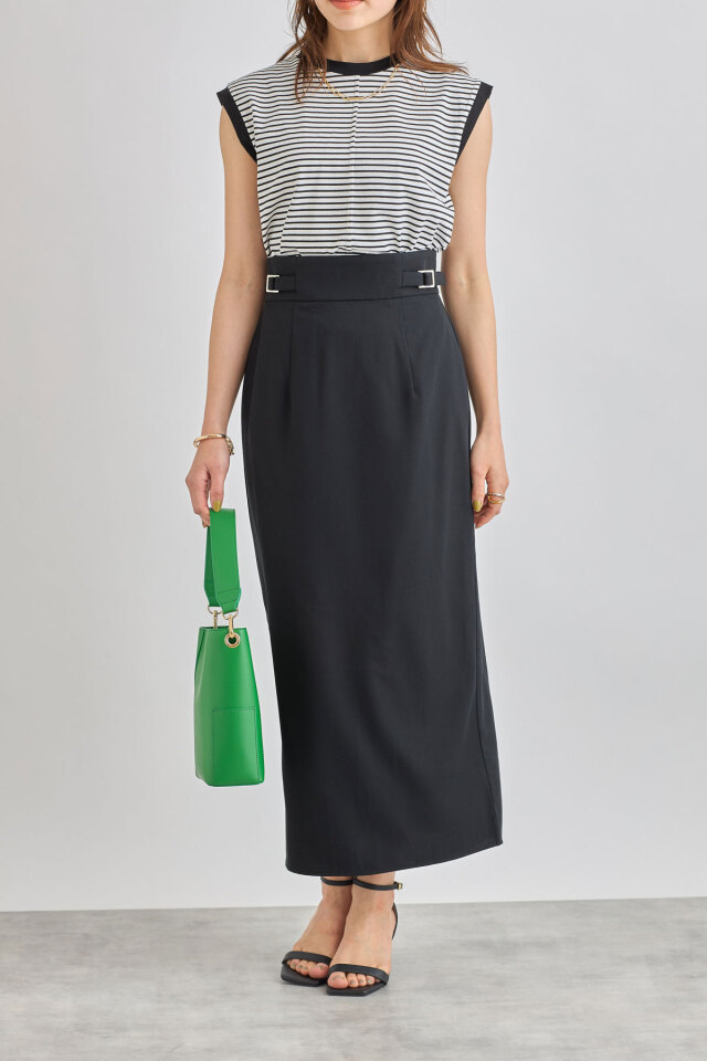 ベルテッドタイトスカート