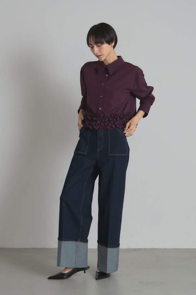 裾フリルブラウス