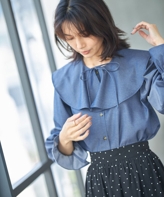 フリルカラーブラウス※一部店舗のみ入荷