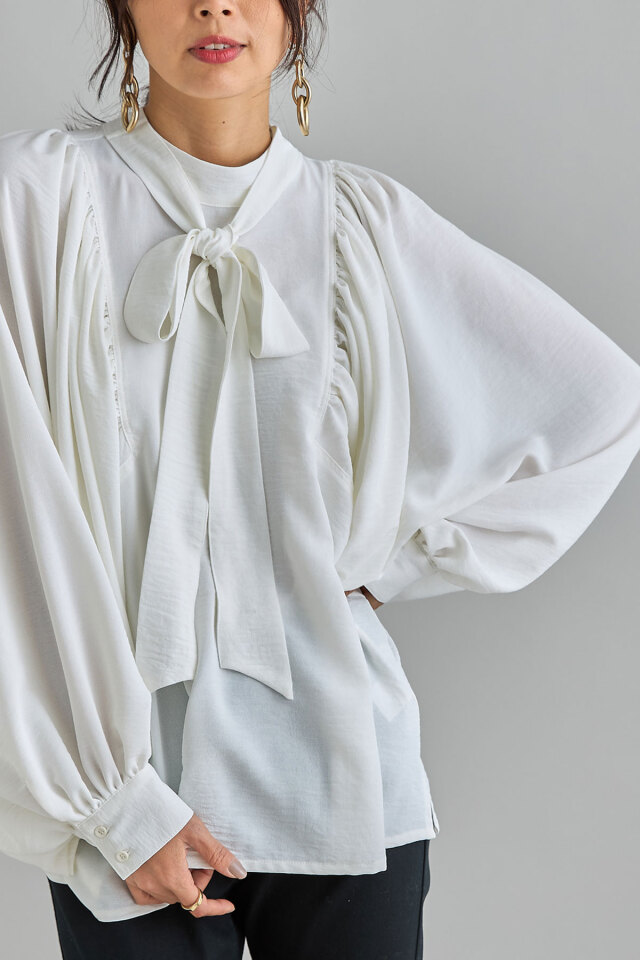 前後2WAYギャザースリーブボウタイブラウス