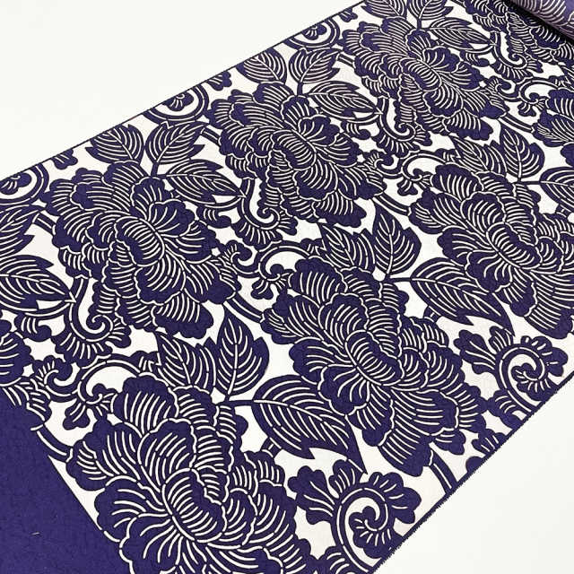 染名古屋帯』越後型 牡丹唐草