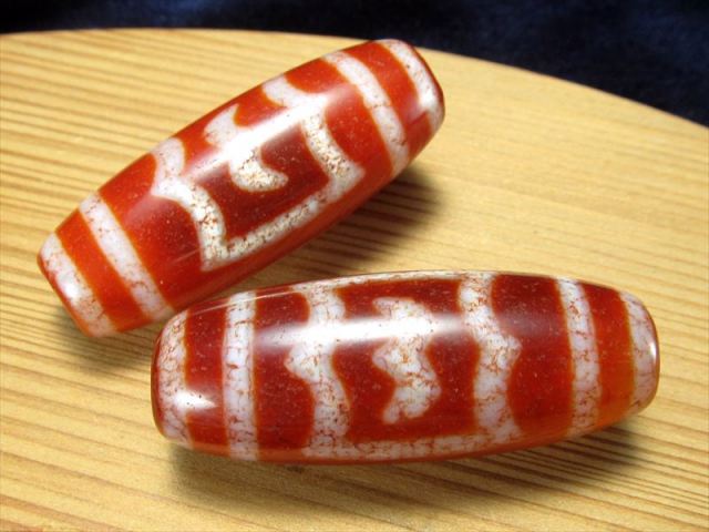 大鵬鳥天珠紅朱砂龍紋天珠 約29mm-30mm 1個売り チベット発祥の厄除け