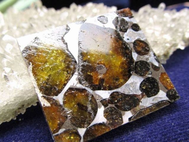 セリコ隕石 パラサイト隕石 原石 スライスプレート 最大幅約28.3mm 約