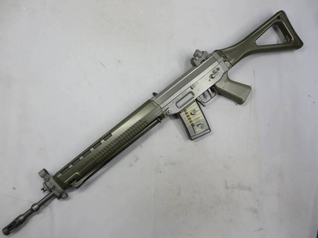 東京マルイ】SIG SG550 スタンダード電動ガン