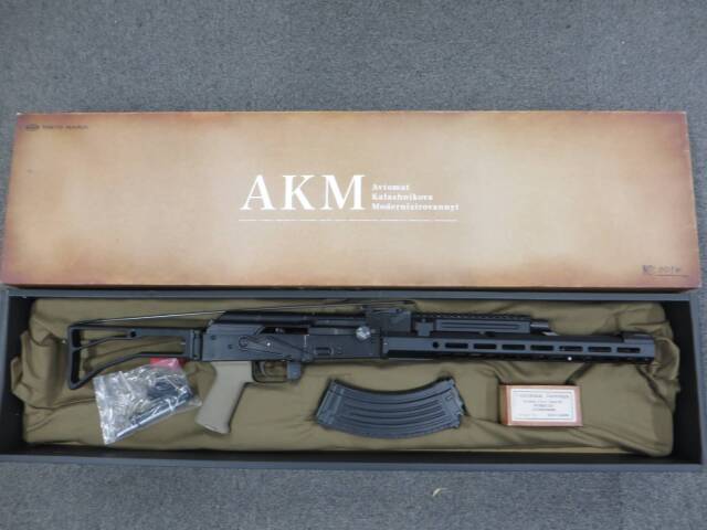 東京マルイ】AKM カスタム GBB