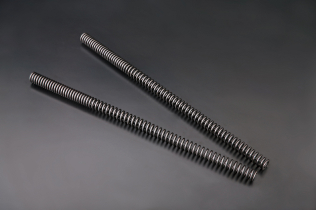 □フロントフォークスプリング