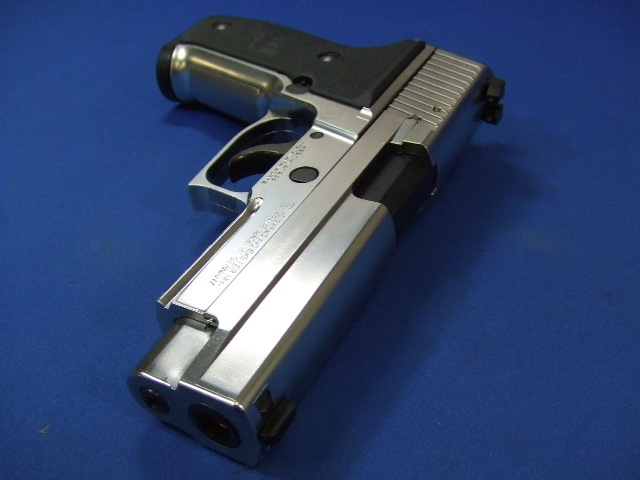 SIG SAUER P226レイルドフレイム ステンレス | タナカ