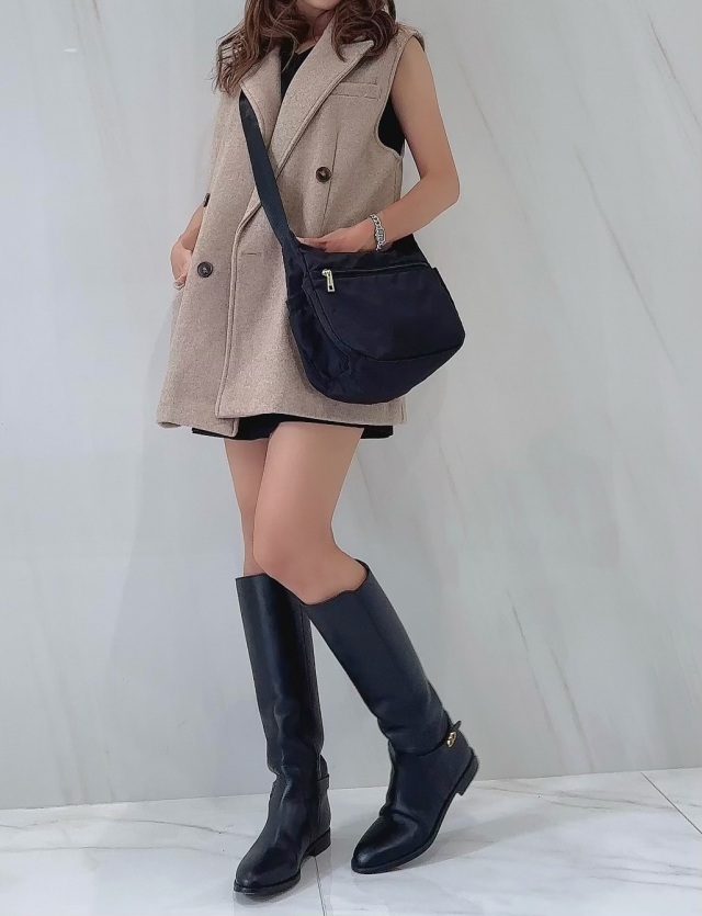 selva secreta】極軽 Shoulder BAG(black×black logo)