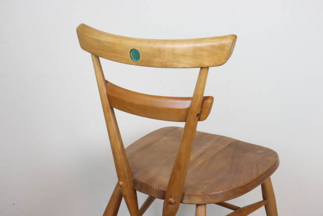 イギリス アーコール社 ercol スタッキングチェア グリーンドット ち1-14