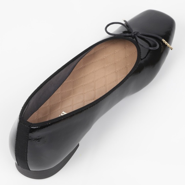 BARCLAY（バークレー）エレガントレインシューズ ブラックエナメル