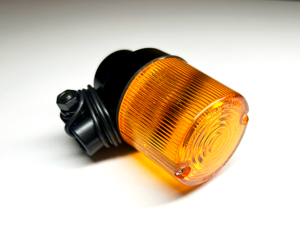 ヨーロピアン ウインカー CGC 300型 電球無 ブラック塗装仕上 ボディー