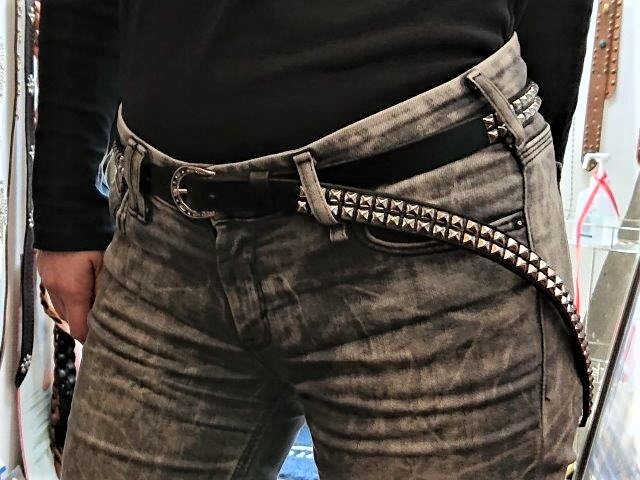 ナロースタッズベルト 2連ピラミッドスタッズ 20mm 【ブラック