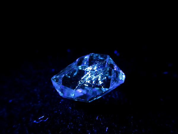 オイルインクォーツ 石油入り水晶 高品質 天然石専門店【鬮石】