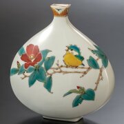 九谷焼作家の逸品をお届けします。九谷焼通信販売専門店 うつわの五彩庵