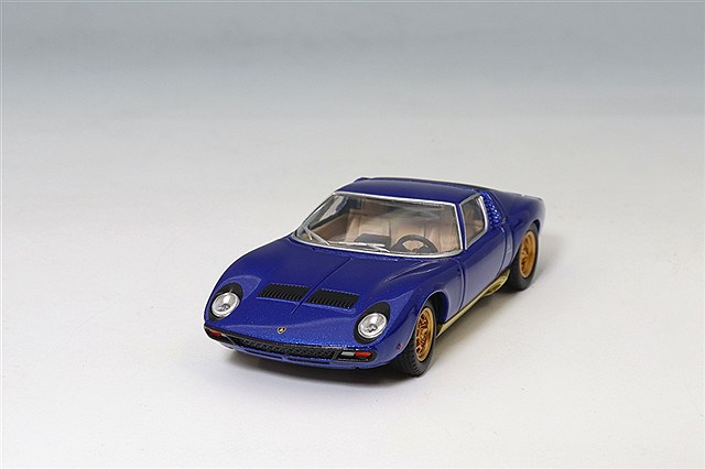 トミカリミテッドヴィンテージ 1/64 ランボルギーニ ミウラ P400 (青)