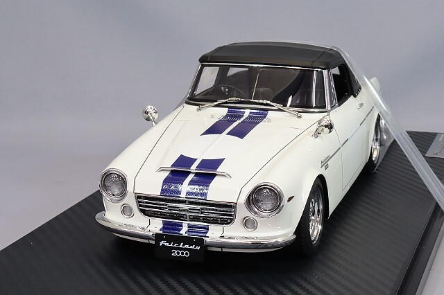 イグニッションモデル 1/18 ダットサン フェアレディ 2000 (SR311