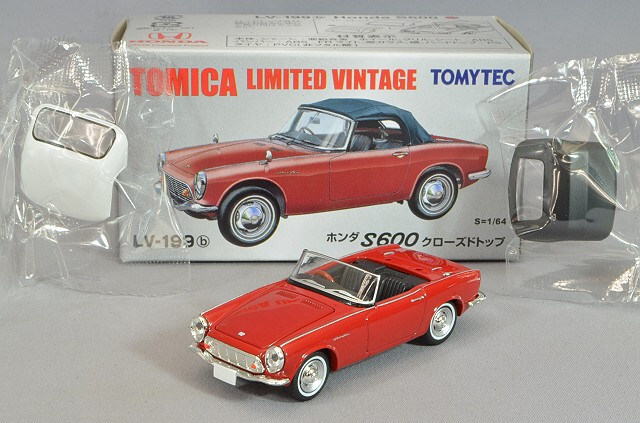 トミカリミテッドヴィンテージ 1/64 ホンダ S600 クローズドトップ 赤