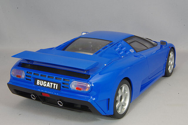 オートアート コンポジット 1/18 ブガッティ EB110 SS フレンチブルー