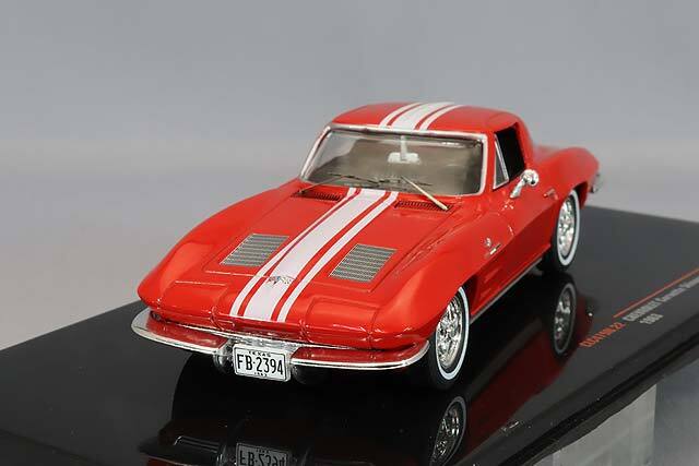 イクソ 1/43 シボレー コルベット スティングレー 1963 レッド/ホワイト
