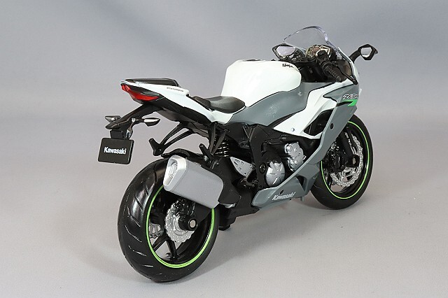 RMZ 1/12 2023 カワサキ ニンジャ ZX-6R グレー