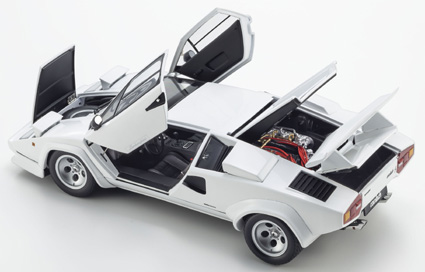 稀少廃番 KYOSHO ランボルギーニ カウンタック LP400 ホワイトボディ