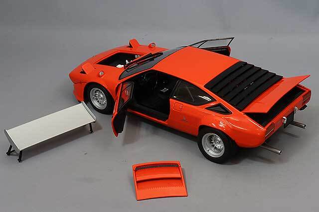 京商 1/18 ランボルギーニ ウラッコ ラリー オレンジ