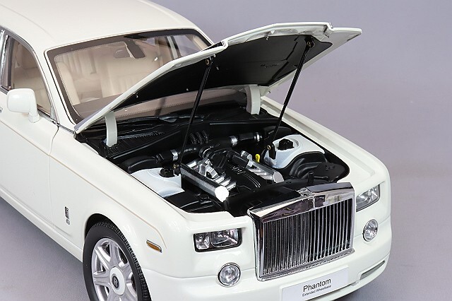 京商 1/18 ロールスロイス ファントム EWB イングリッシュホワイト