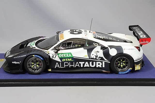 ルックスマート 1/18 フェラーリ 488 GT3 EVO レッドブル アルファ