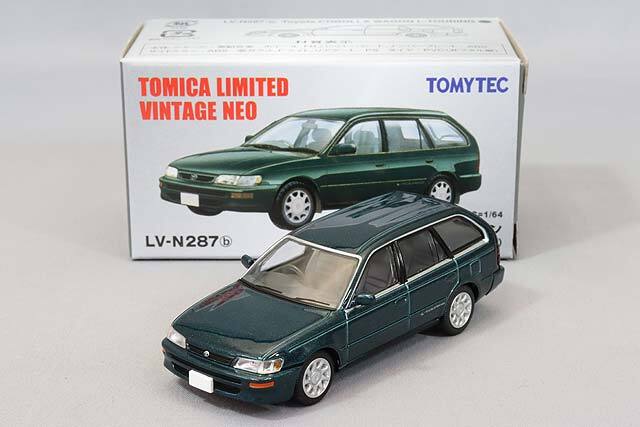 トミカリミテッドヴィンテージ NEO 1/64 トヨタ カローラワゴン L