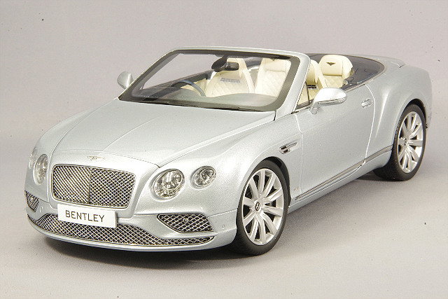 パラゴン 1/18 ベントレー コンチネンタル GT コンバーチブル 2016 右