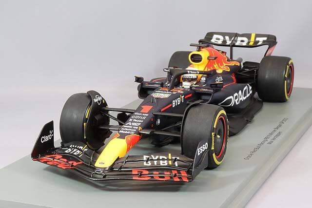 スパーク 1/18 オラクル レッドブルレーシング RB18 2022 F1 ベルギー