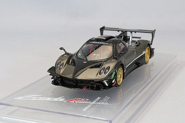 CMモデル 1/64 パガーニ ゾンダ レボルーション