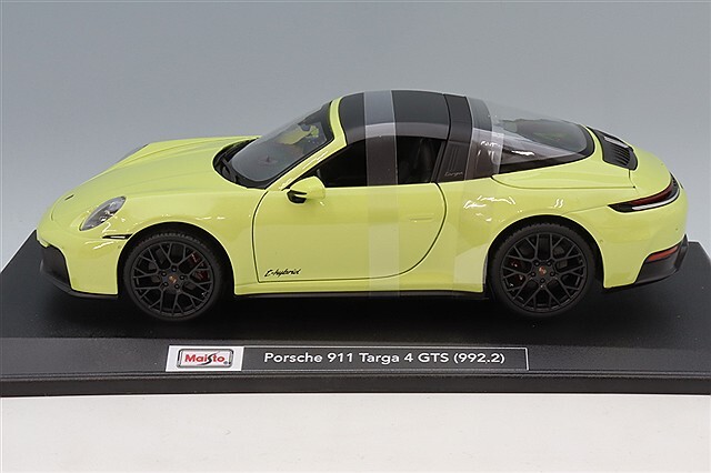 マイスト 1/18 ポルシェ 911 タルガ 4 GTS (992.2) イエロー