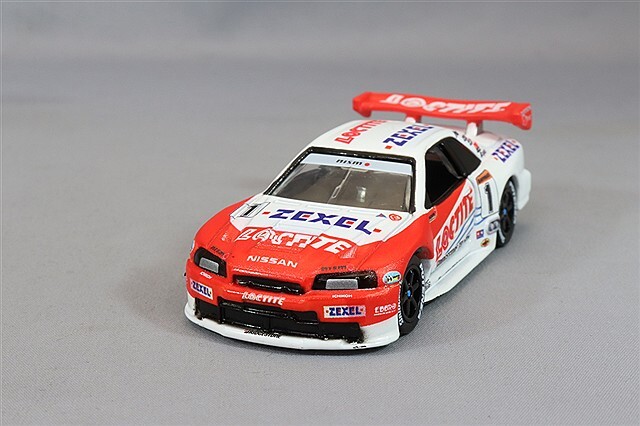 トミカプレミアムRacing ロックタイト ゼクセル GT-R (R34) #1
