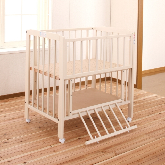 ベビーベッド ミニポムヌーベル