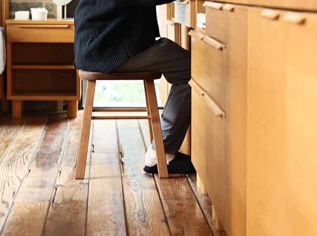 国産スツール MINO（ミノ）｜北欧・ヴィンテージインテリア・家具通販