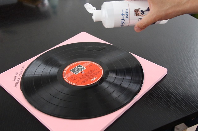 OYAG＋マット】 レコードクリーナー200cc1本とクロス1包と作業マット