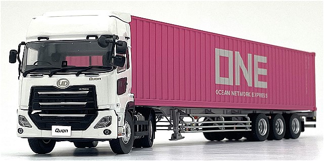 京商オリジナル 1/43 (ダイキャスト製) UDクオンGK日本トレクス