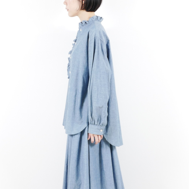 インディゴシャンブレーフリルスタンドカラーシャツ KATO` GRANDMA