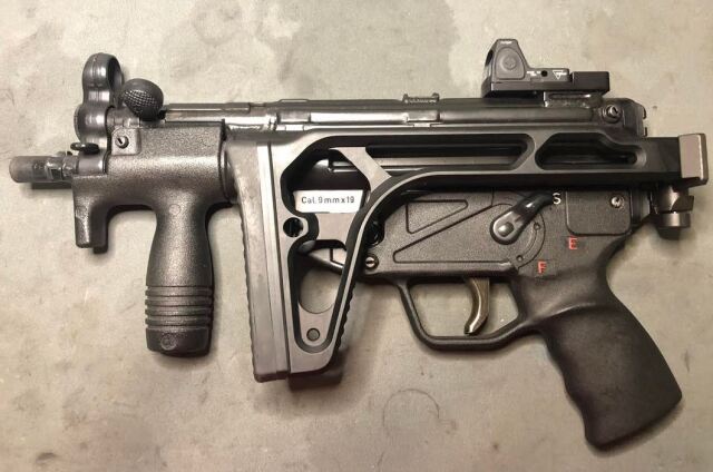 TaskForce405 SIG MCX/MPX フォールディングストック