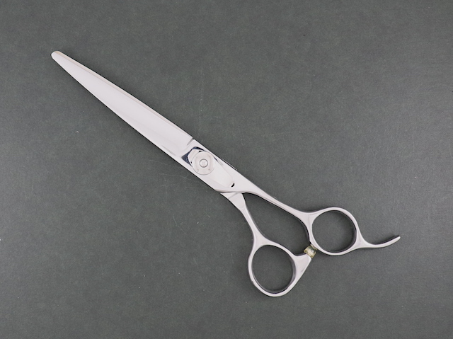 中古シザー】菊星 新半兵衛 4180L Kikuboshi（7.0インチ）理容師用